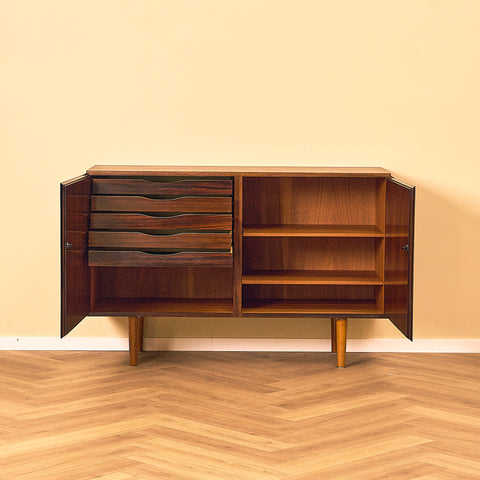 Danskt sideboard i Santos-rosenträ av Omann Jun A/S