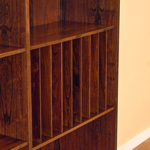 Danish bookshelf in Santos rosewood, model nr.6 by Omann Jun