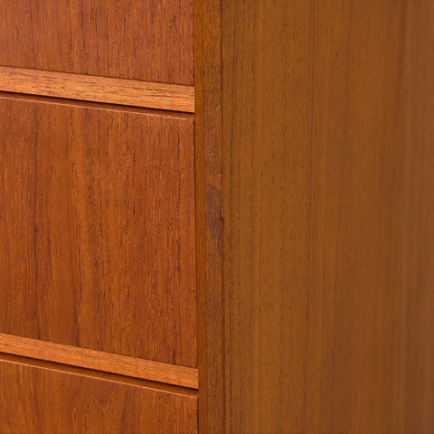 Danish chest of drawers in teak