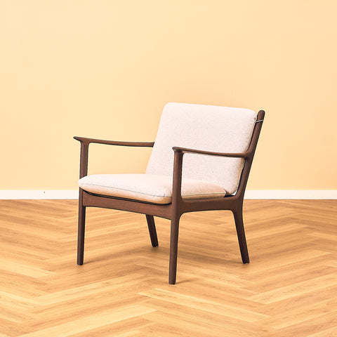 Danish armchairs in walnut finish, model '112' by Ole Wanscher for Poul Jeppesen