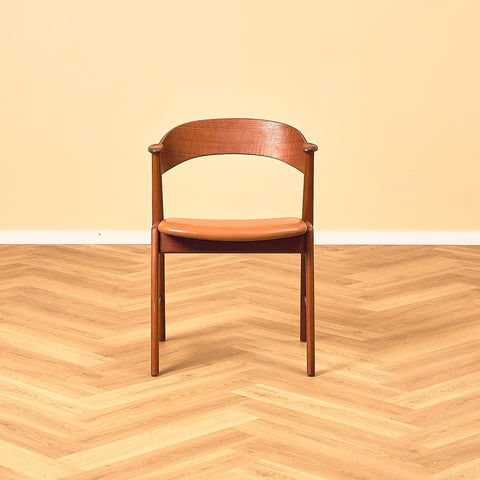 Danish dining chairs in teak, model 32 by Kai Kristiansen for Korup Stolefabrik