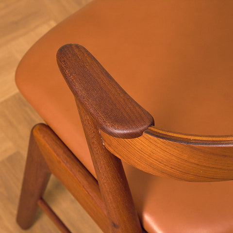 Danish dining chairs in teak, model 32 by Kai Kristiansen for Korup Stolefabrik