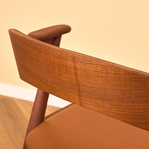 Danish dining chairs in teak, model 32 by Kai Kristiansen for Korup Stolefabrik