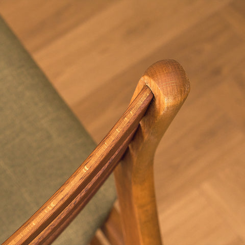 Danskt set med 6 matstolar i teak och bok av SAX