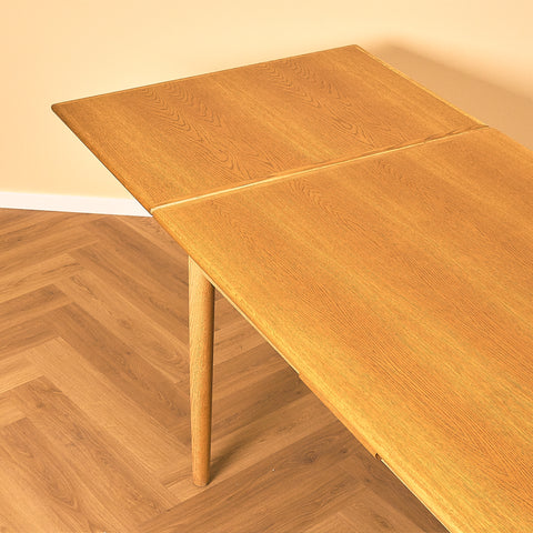 Danish dining table in oak