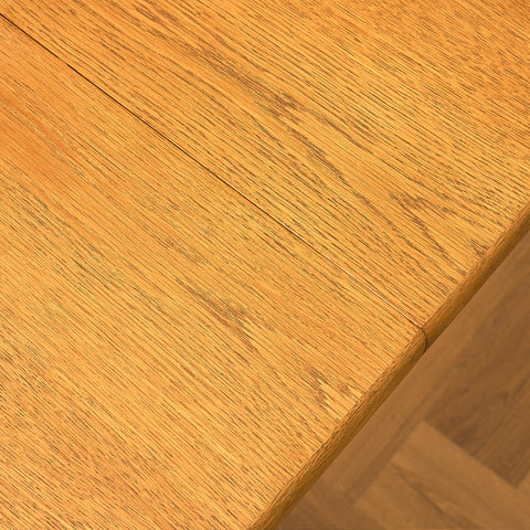 Danish round dining table in oak