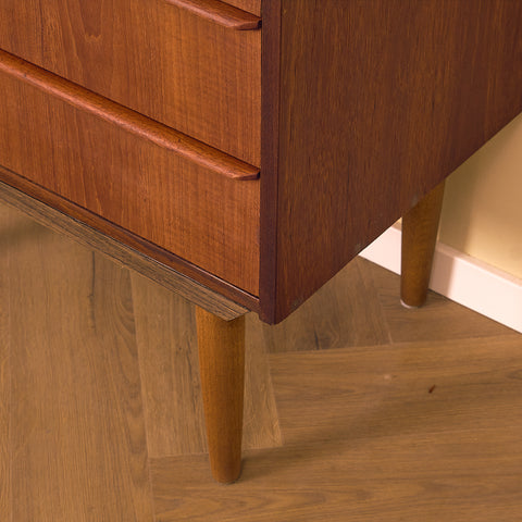 Byrå med 4 lådor, 1950-60-tal, Danmark