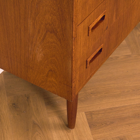 Danish chest of drawers in teak