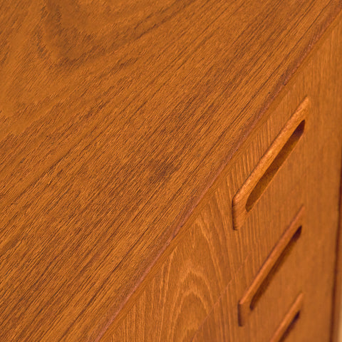 Danish chest of drawers in teak