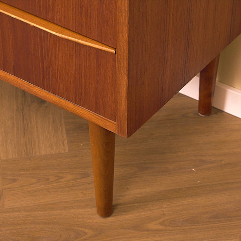 Danish chest of drawers in teak