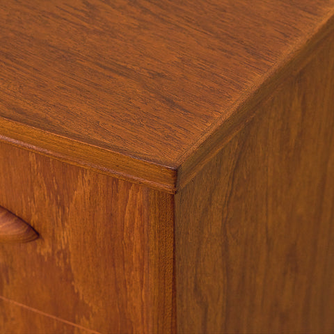 Danish chest of drawers in teak