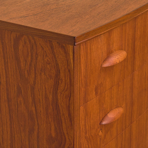 Danish chest of drawers in teak