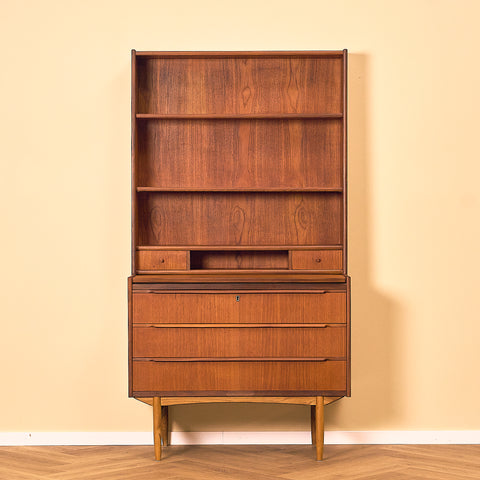 Danish bookshelf in teak