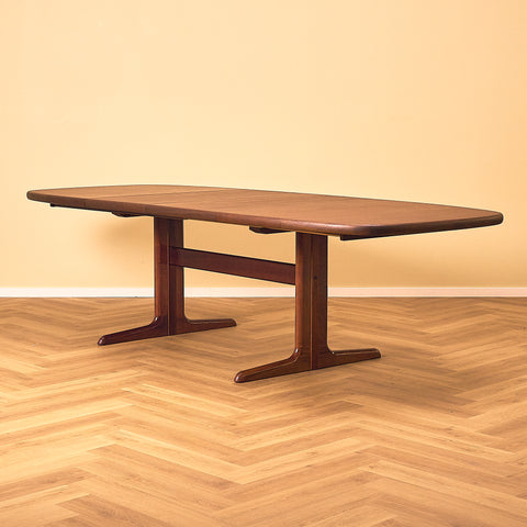 Skovby Dining Table in Mahogany