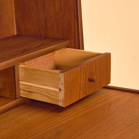 Danish bookshelf in teak