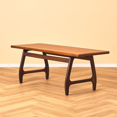 Danish coffee table in teak and walnut
