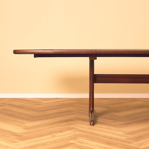 Skovby Extendable Dining Table in Mahogany