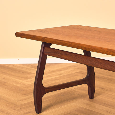 Danish coffee table in teak and walnut