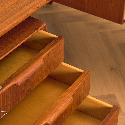 Danish writing desk model '75' by Gunni Omann for Omann Jun A/S