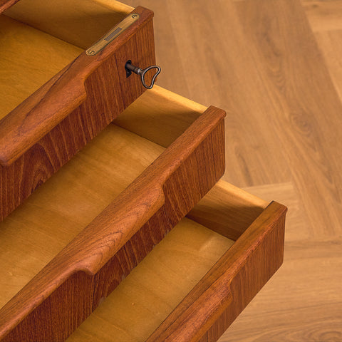 Danish writing desk model '75' by Gunni Omann for Omann Jun A/S