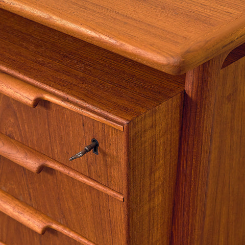 Danish writing desk model '75' by Gunni Omann for Omann Jun A/S