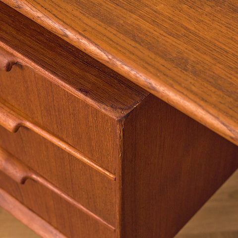 Danish writing desk model '75' by Gunni Omann for Omann Jun A/S