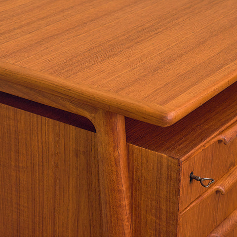 Danish writing desk model '75' by Gunni Omann for Omann Jun A/S