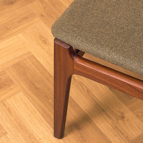 Danish dining chairs in walnut by Erik Buch for Findahls Møbelfabrik