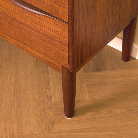 Danish chest of drawers in teak
