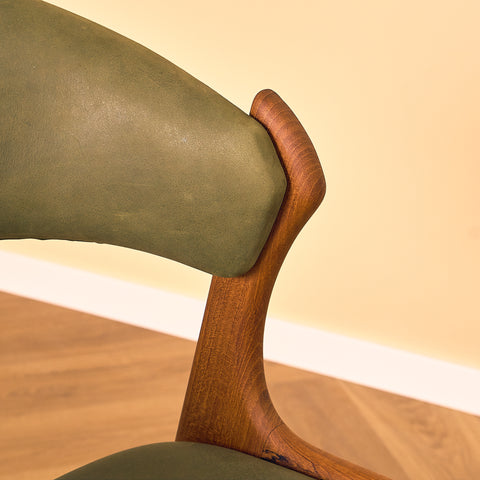 Danish dining chairs in teak