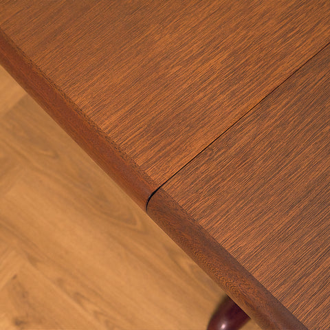 Danish dining table in mahogany by Skovby