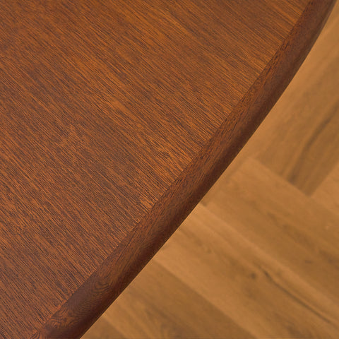 Danish dining table in mahogany by Skovby