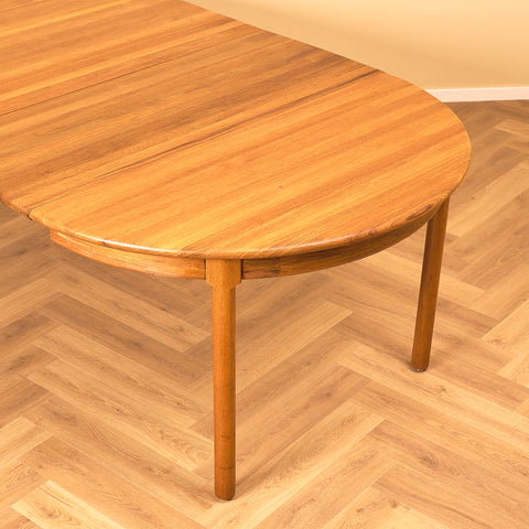 Danish round dining table in solid teak