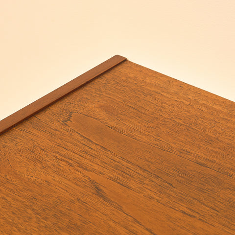 Danish chest of drawers in teak
