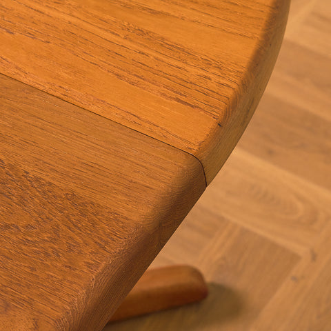 Danish round dining table in solid teak