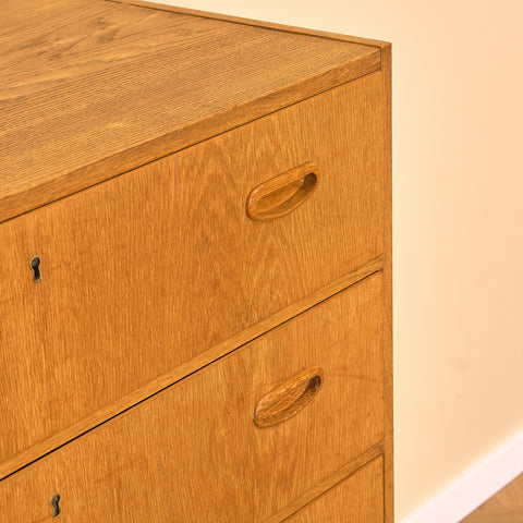 Swedish chest of drawers in oak