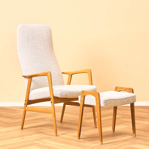 Swedish armchair in solid oak wood by Alf Svensson for Bra Bohag, model "Contour"