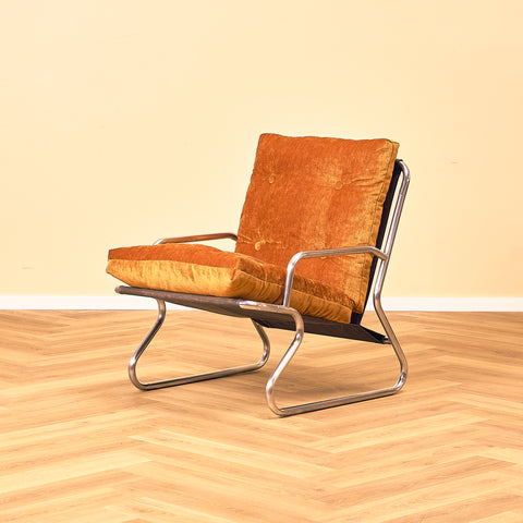 Mid-century armchair in chrome by Peter Hoyte