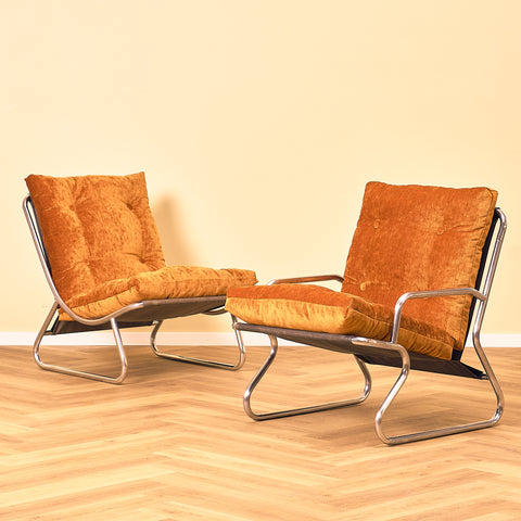 Mid-century armchair in chrome by Peter Hoyte