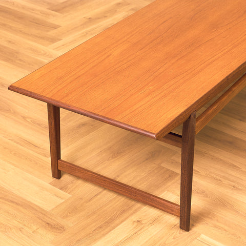 Danish coffee table in teak and walnut