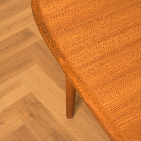 Danish oval dining table in teak by Skovmand & Andersen