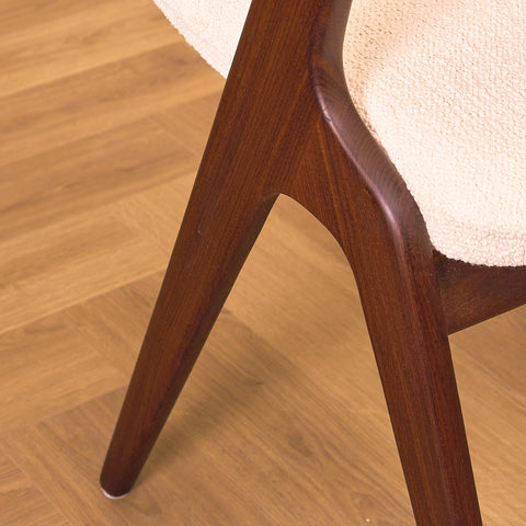 Danish dining chairs in walnut 'Sonja Chair' by Johannes Andersen for Vamo