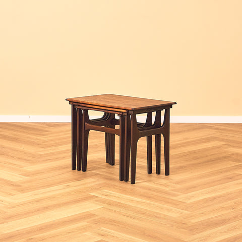Danish set of nest of tables in Santos rosewood by Hundevad & Co