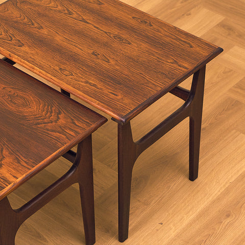 Danish set of nest of tables in Santos rosewood by Hundevad & Co