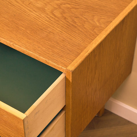 Danish chest of drawers in oak