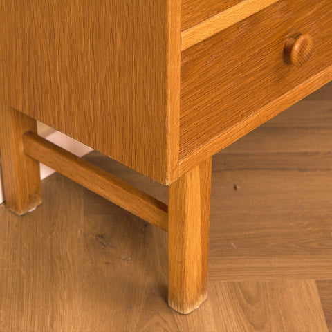 Danish chest of drawers in oak