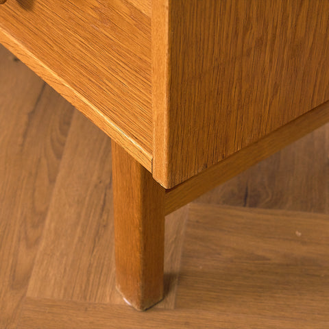 Danish chest of drawers in oak
