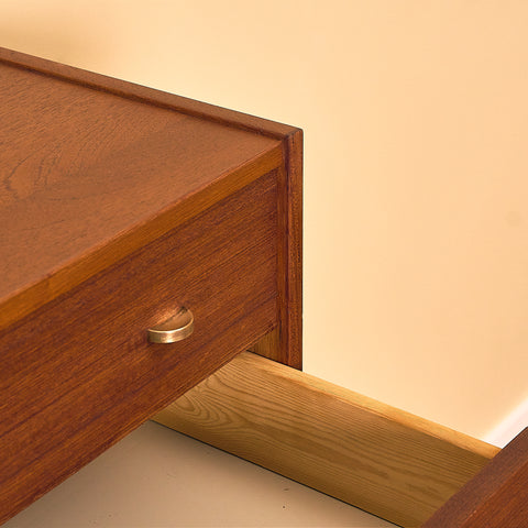 Danish chest of drawers in teak