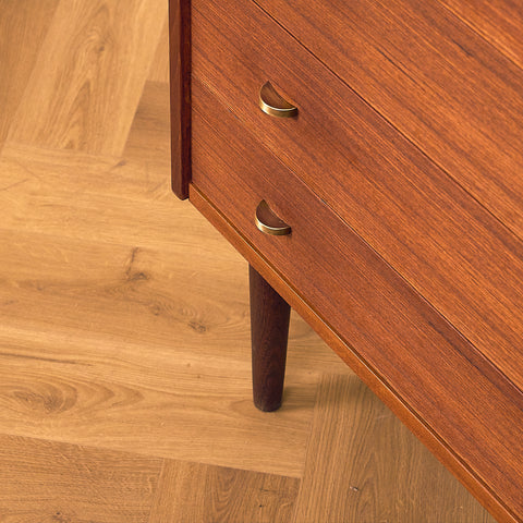 Danish chest of drawers in teak