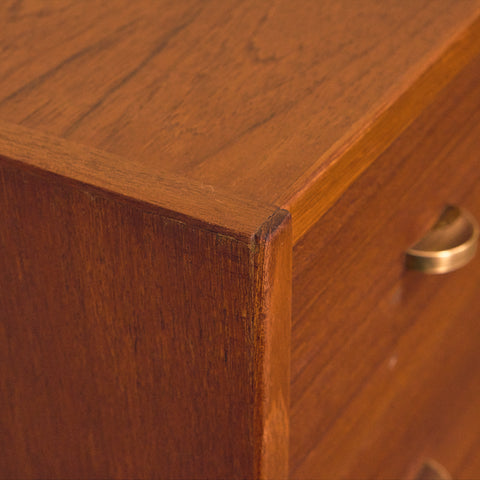 Danish chest of drawers in teak